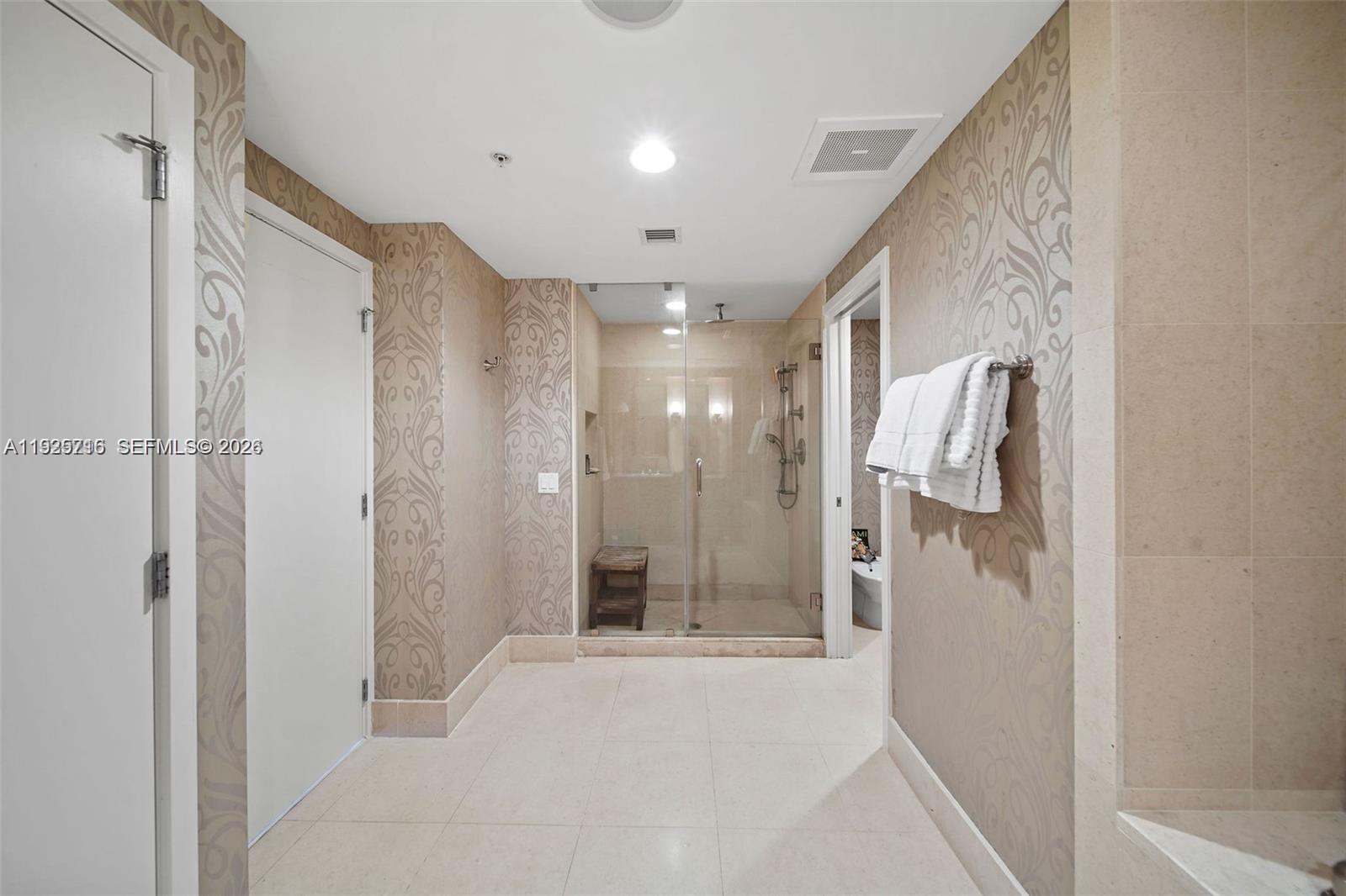 6899 Collins Ave # 1801