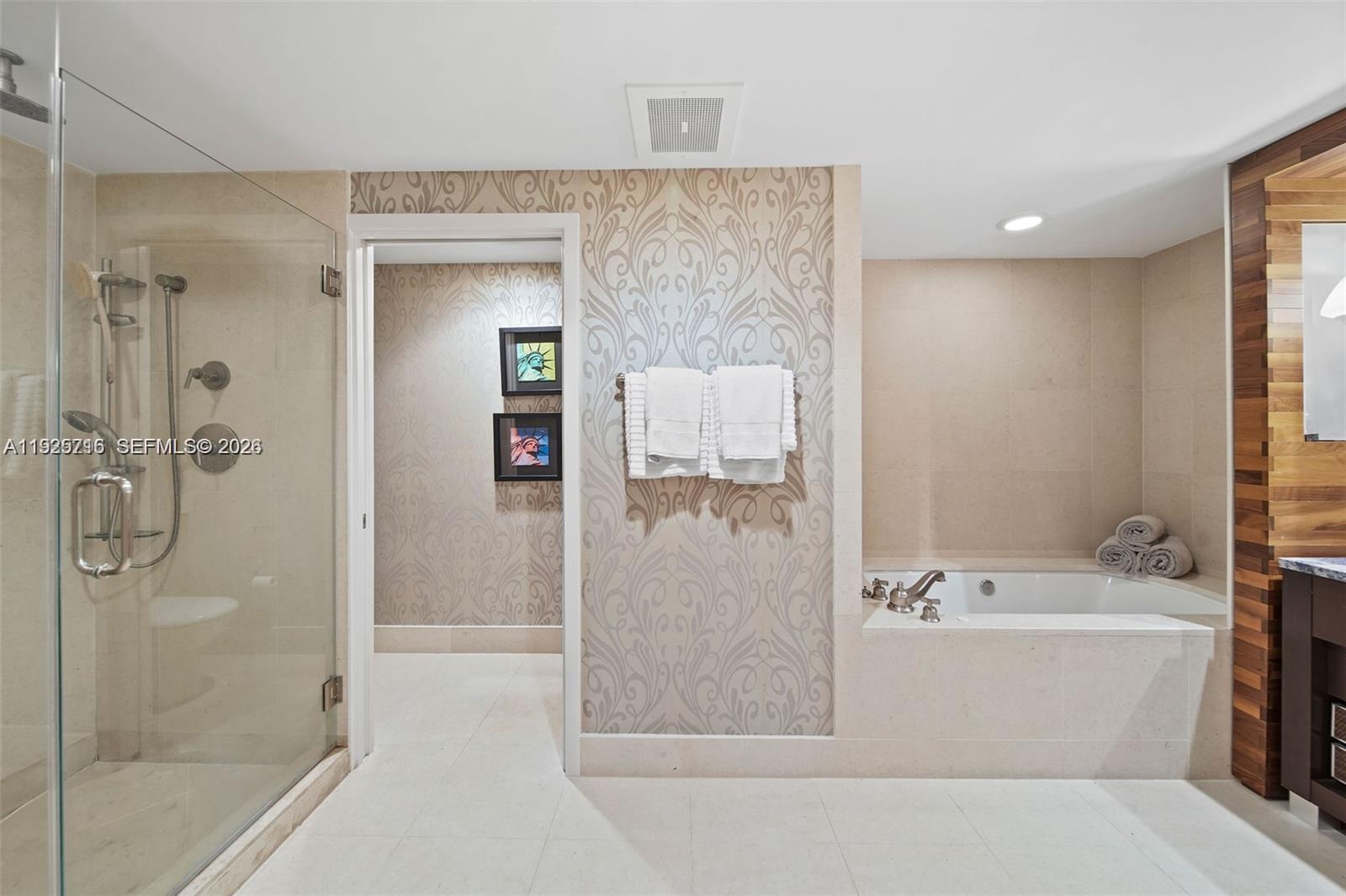 6899 Collins Ave # 1801