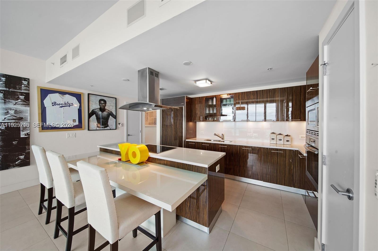 6899 Collins Ave # 1801