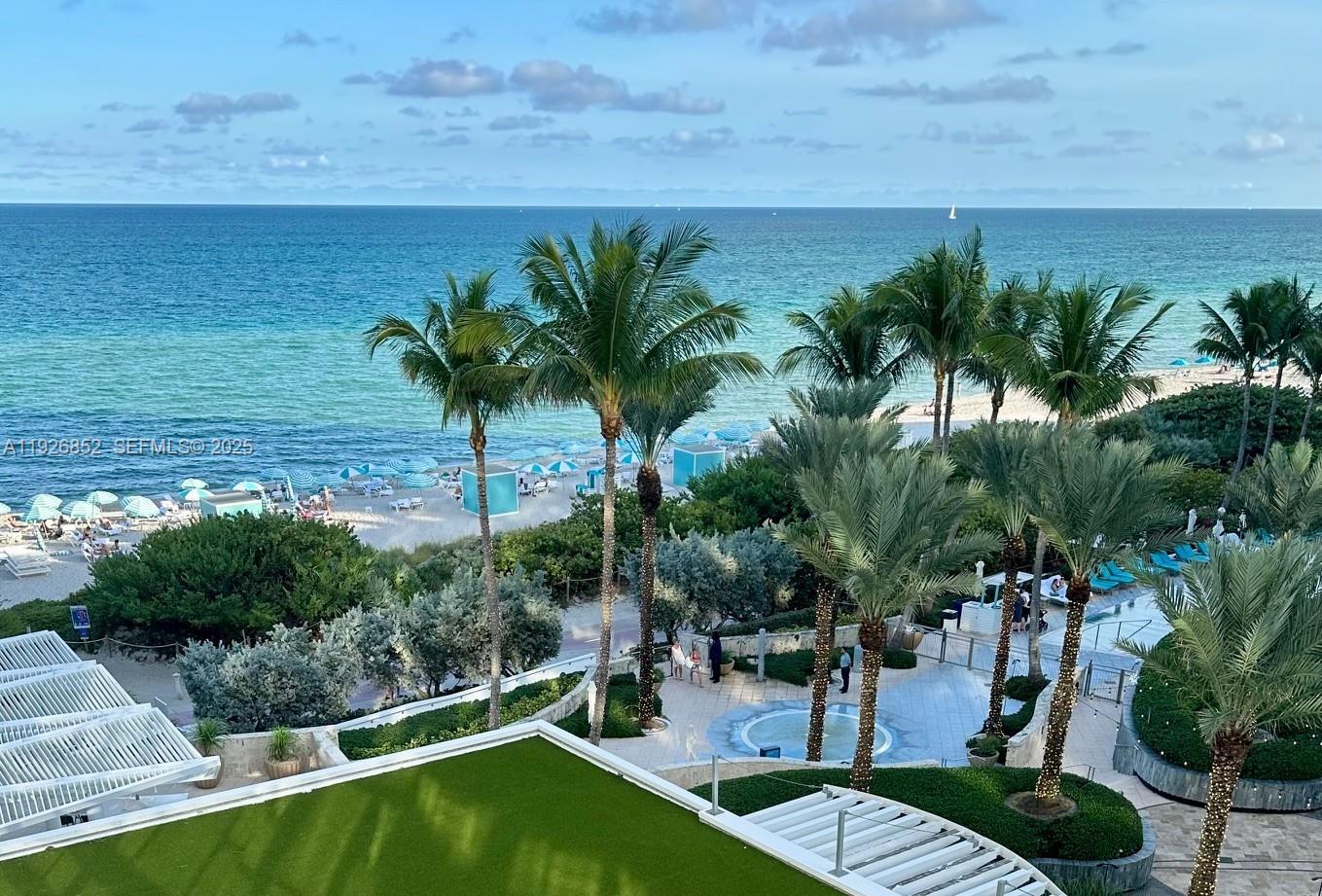 6801 Collins Ave Unit: 614 (legal 609)