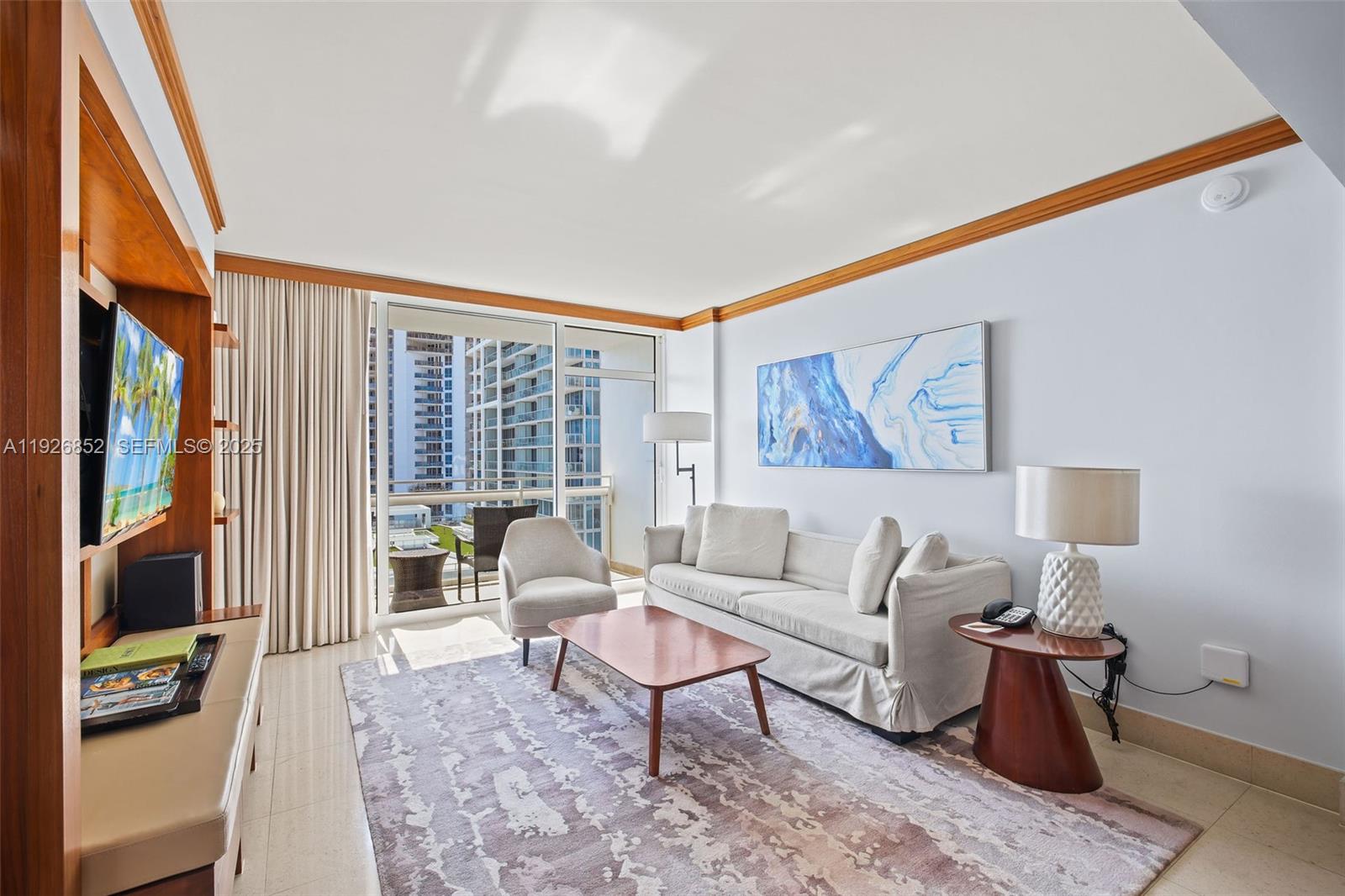 6801 Collins Ave Unit: 614 (legal 609)