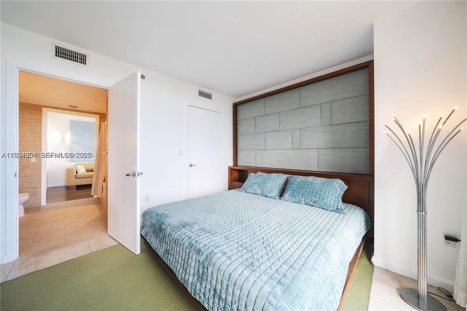 50 Biscayne Blvd # 602