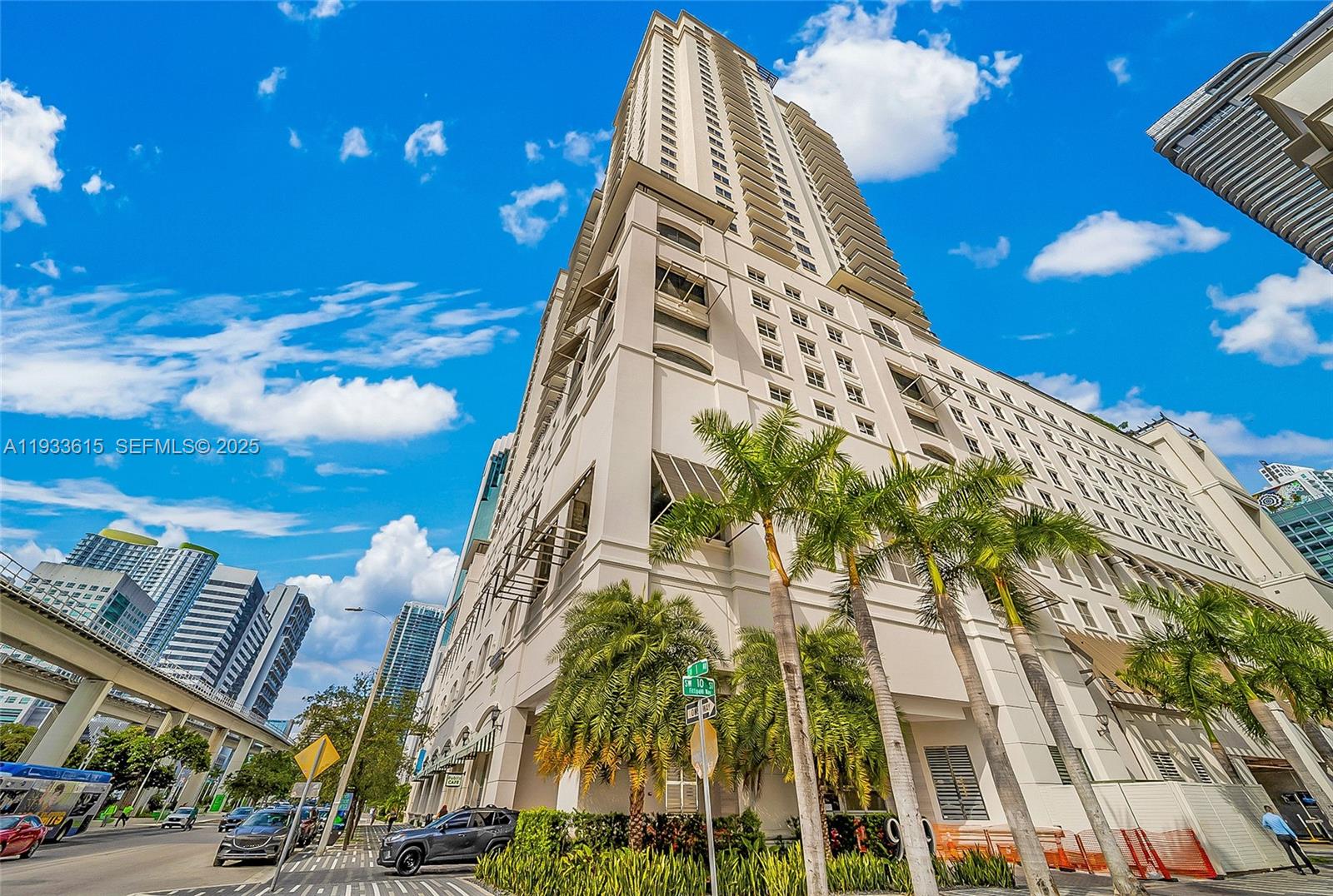 999 SW 1st Ave # 1505