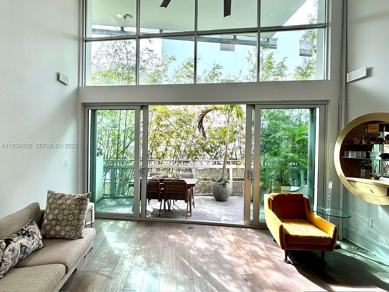 221 Jefferson Ave # 4