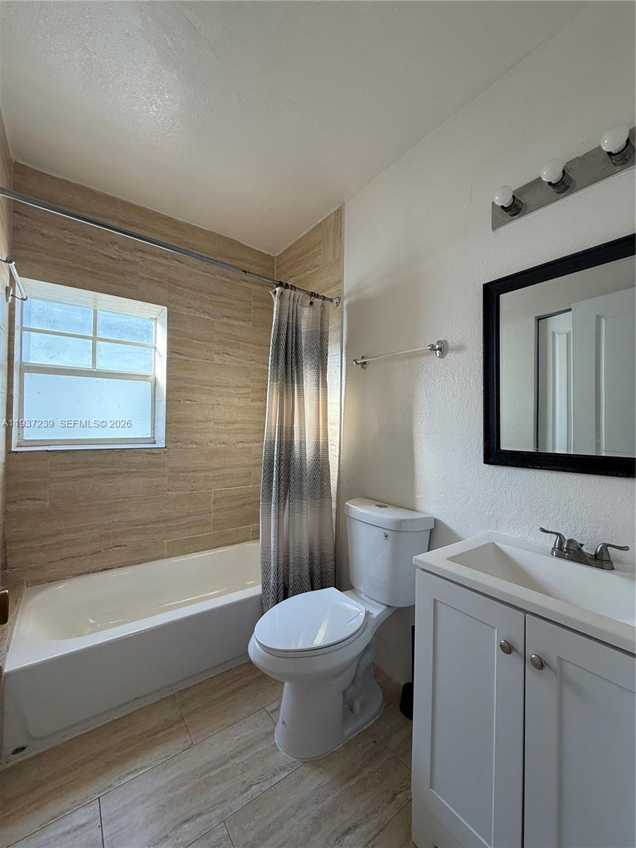 1330 Pennsylvania Ave # 203
