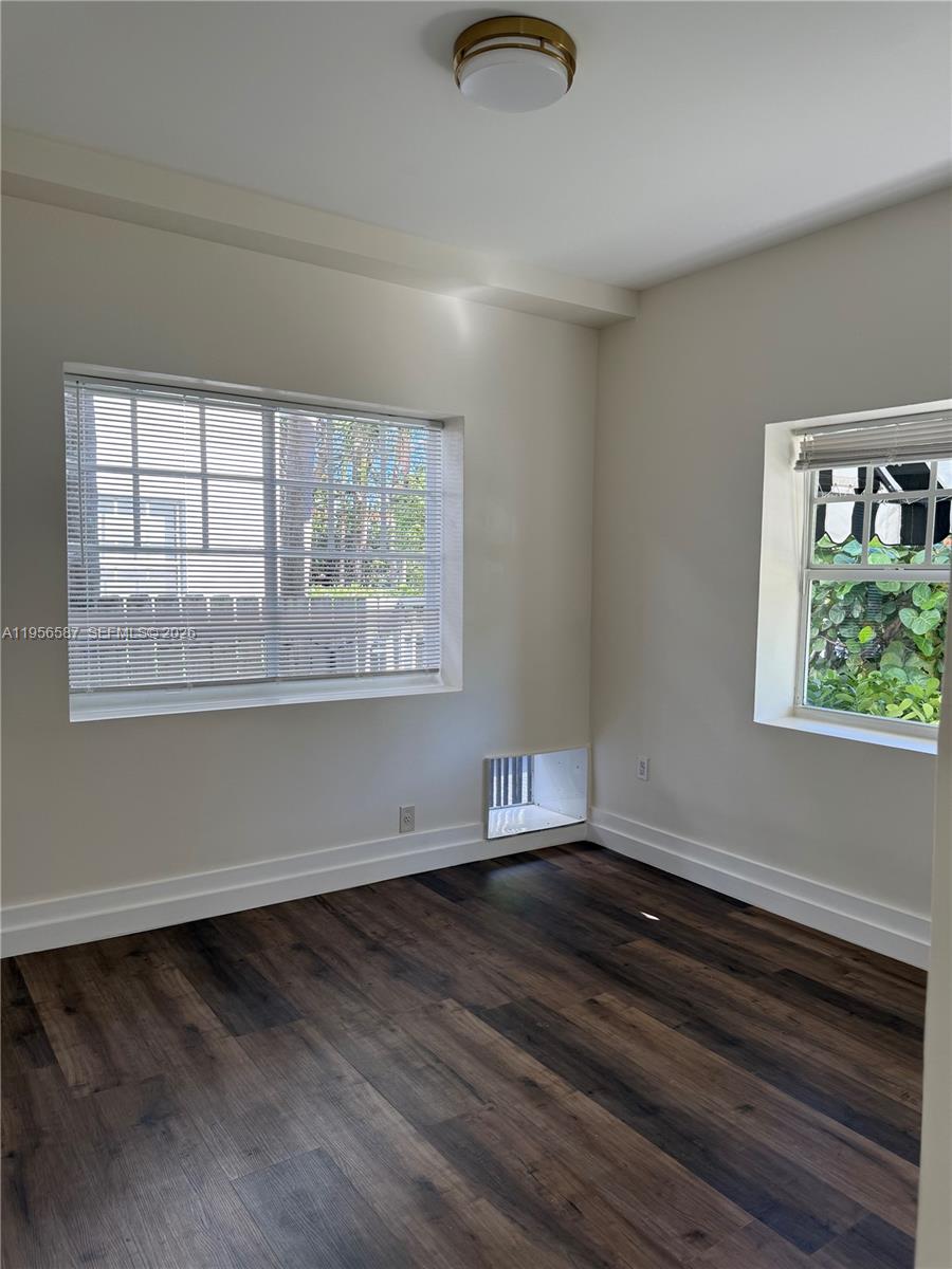 1330 Pennsylvania Ave # 116