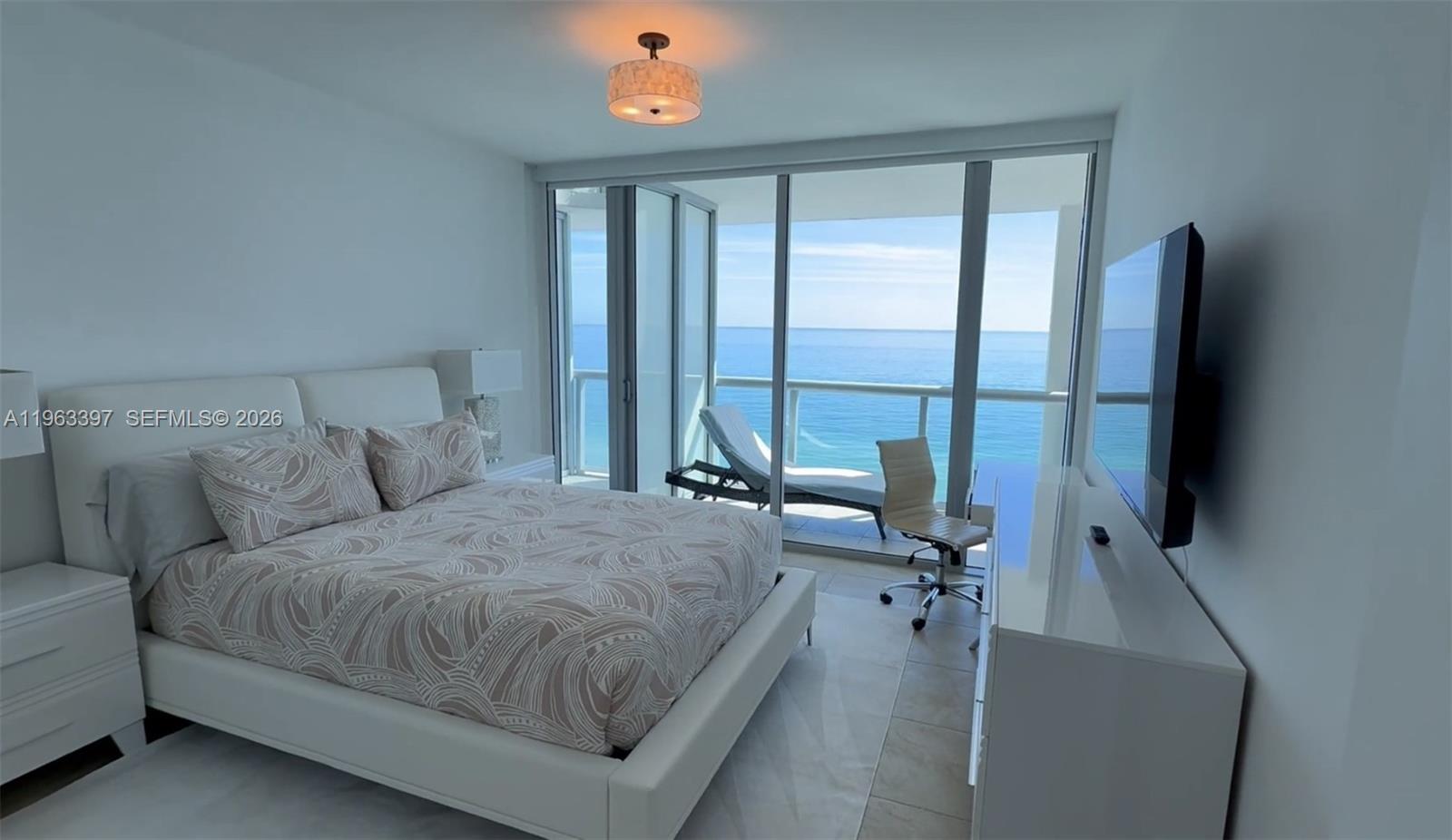 6799 Collins Ave # 1604