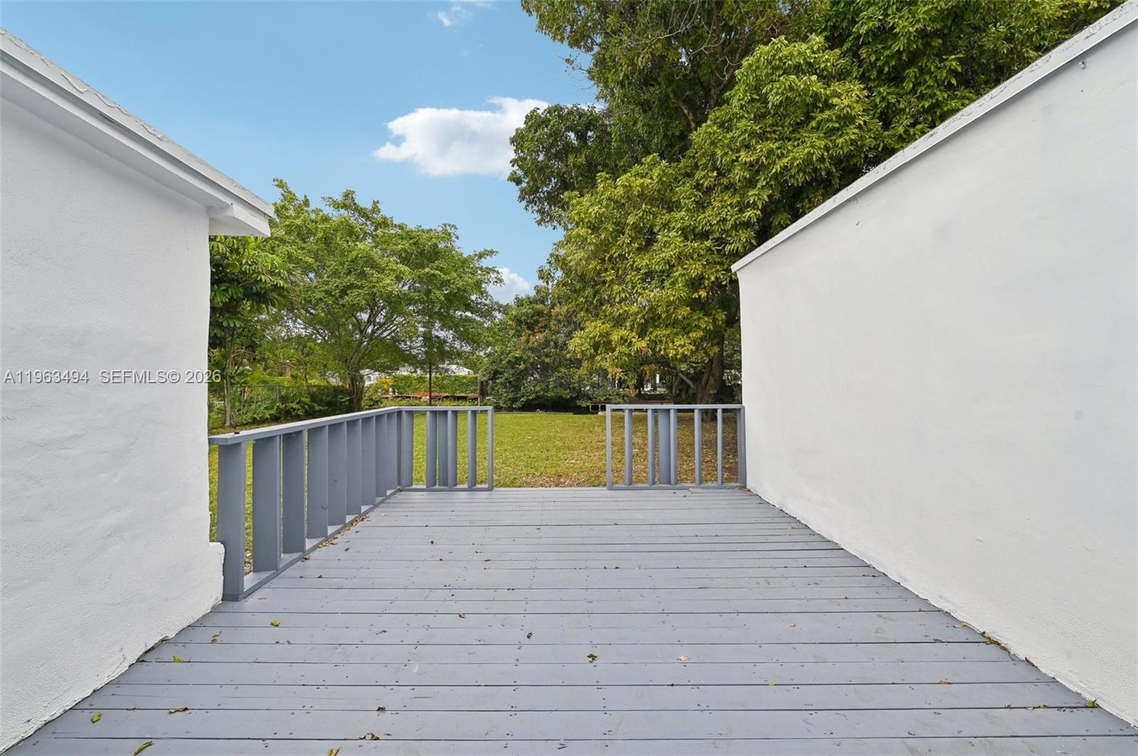 299 S Biscayne River Dr