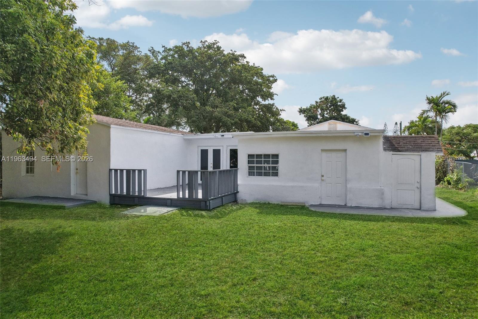 299 S Biscayne River Dr