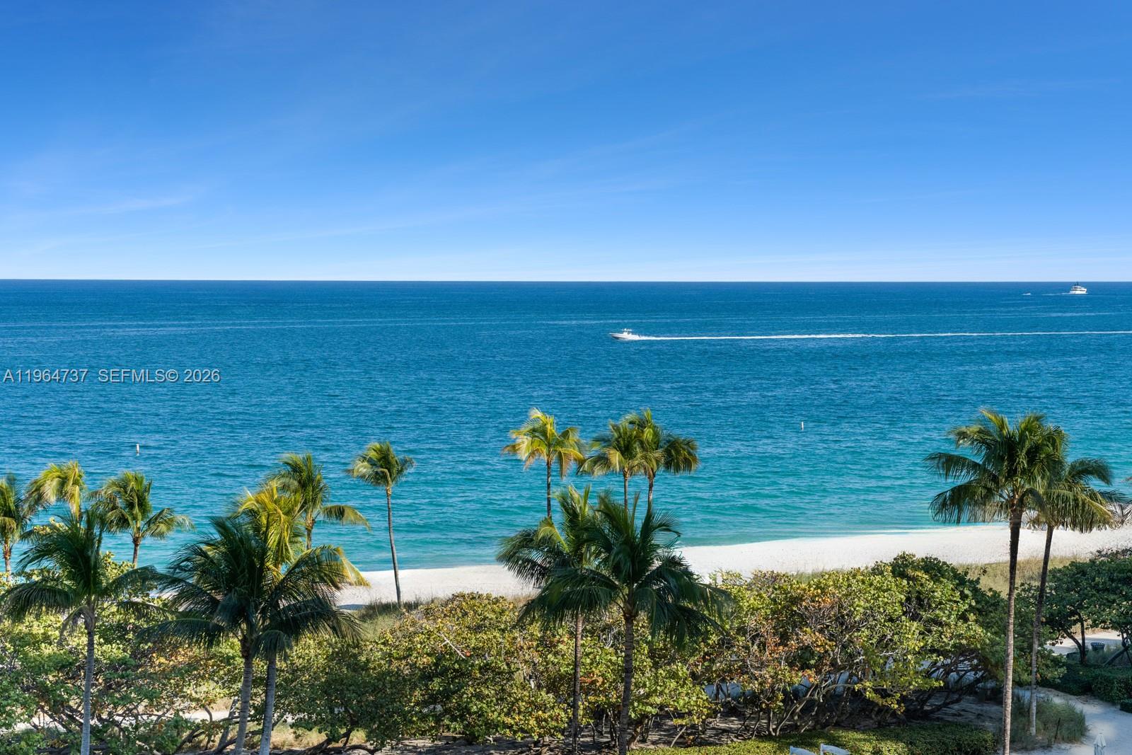 10201 Collins Ave # 611