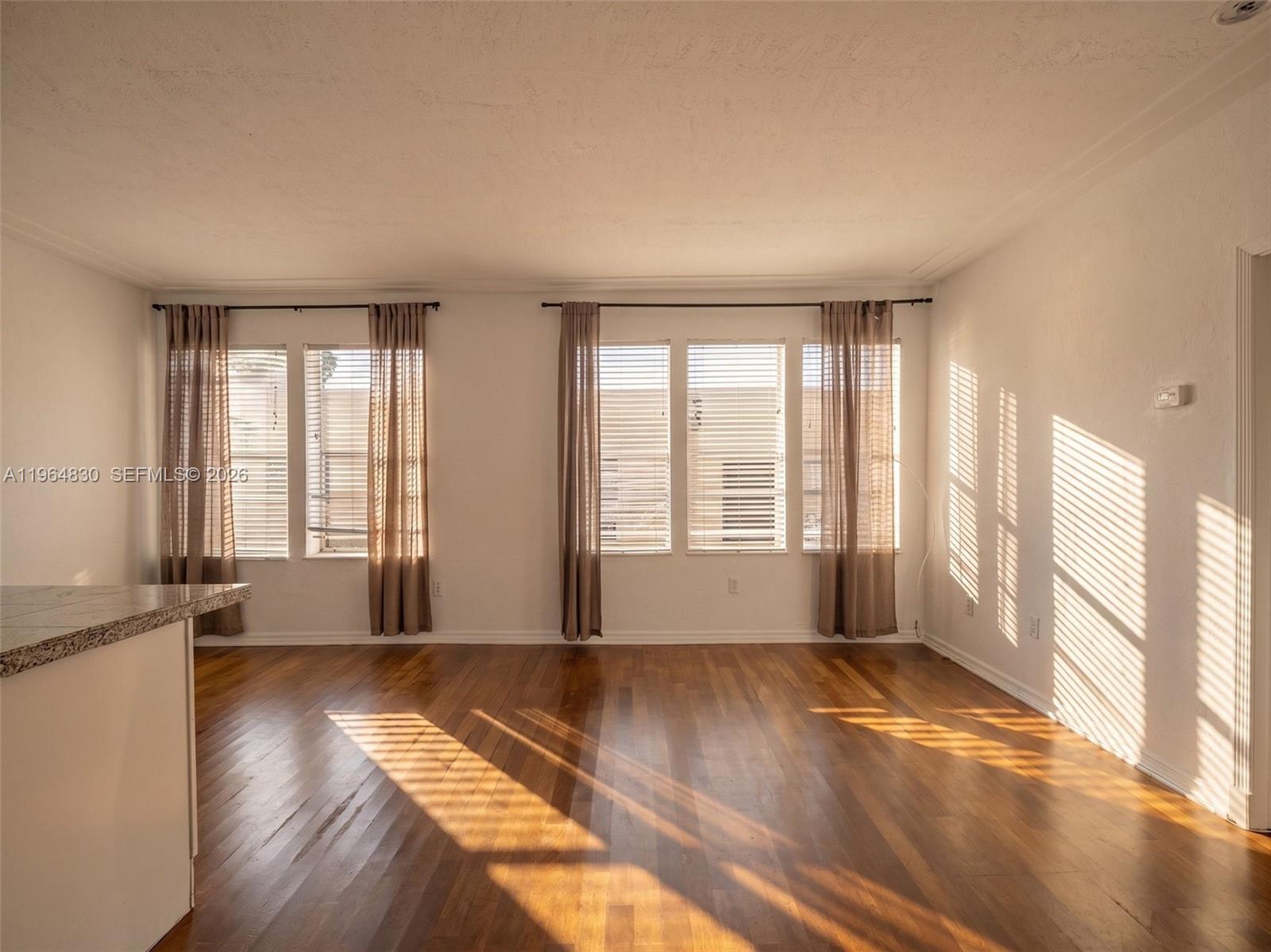 1027 Pennsylvania Ave # 206