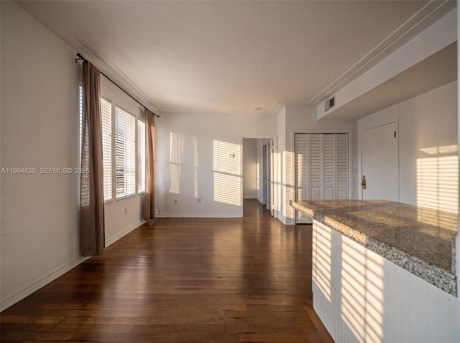 1027 Pennsylvania Ave # 206
