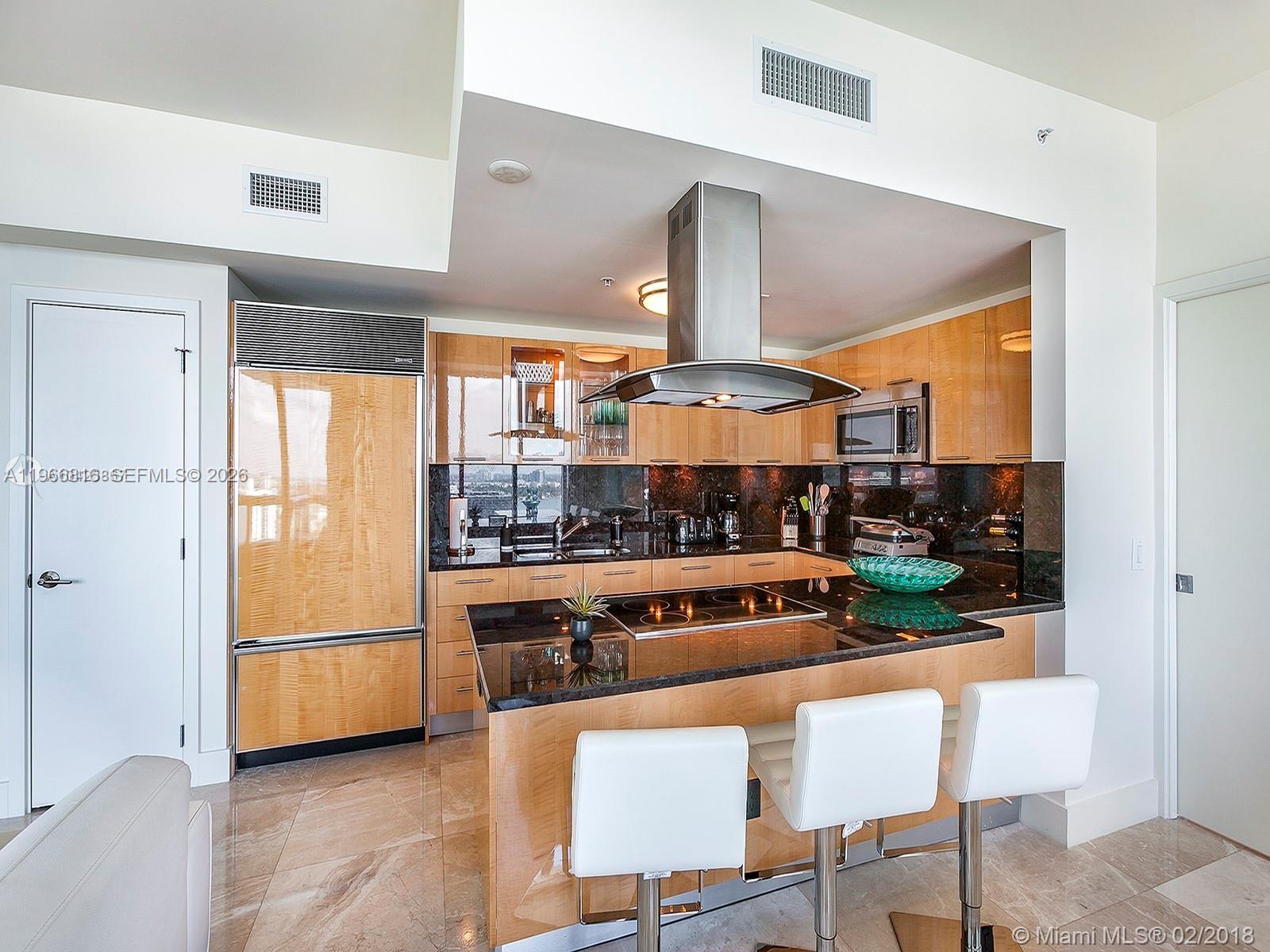 6899 Collins Ave # 1910