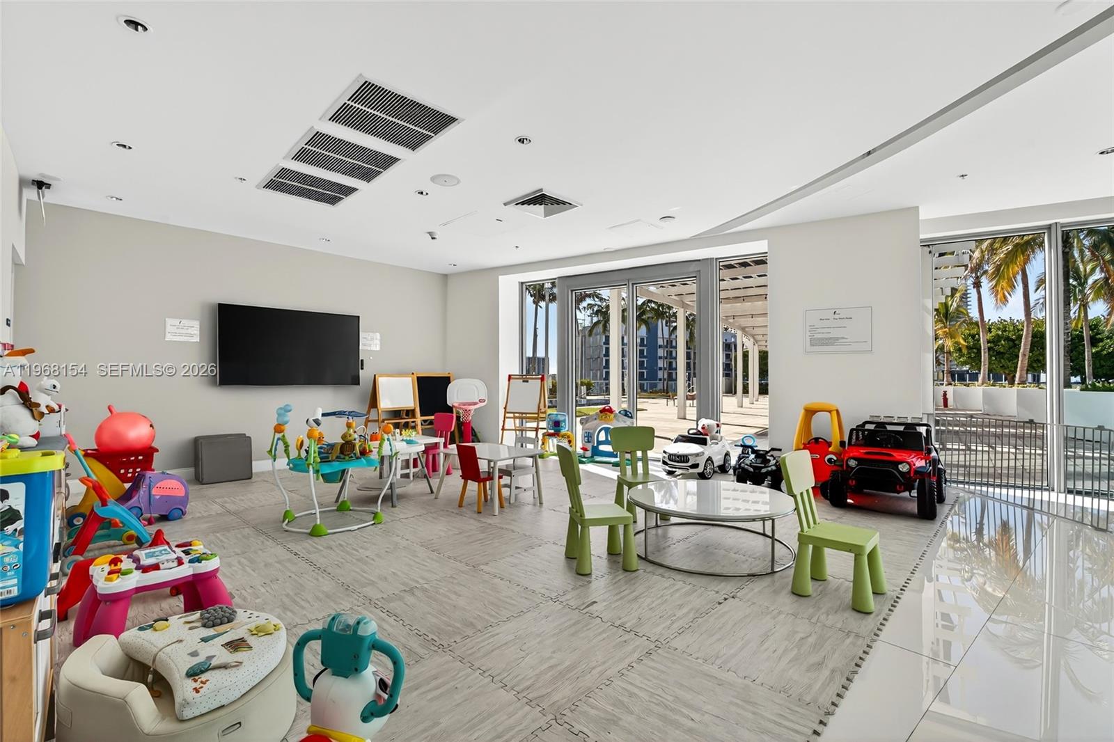 601 NE 36th St # 3407