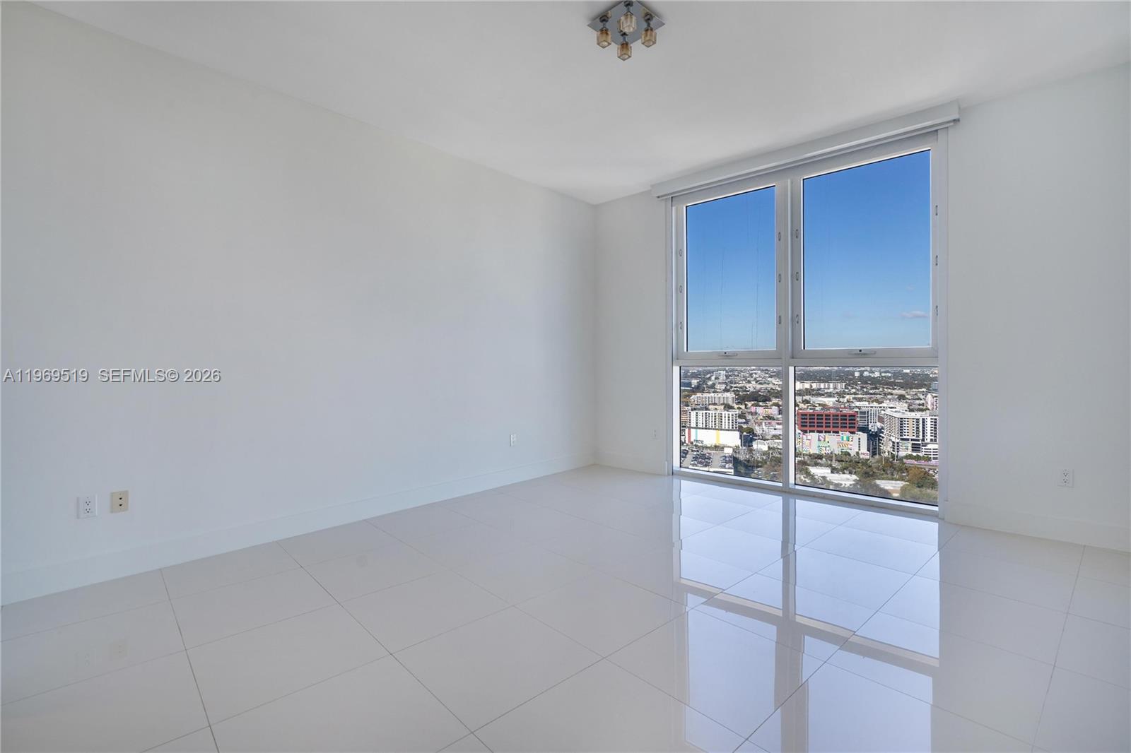 2020 N Bayshore Dr # 3506