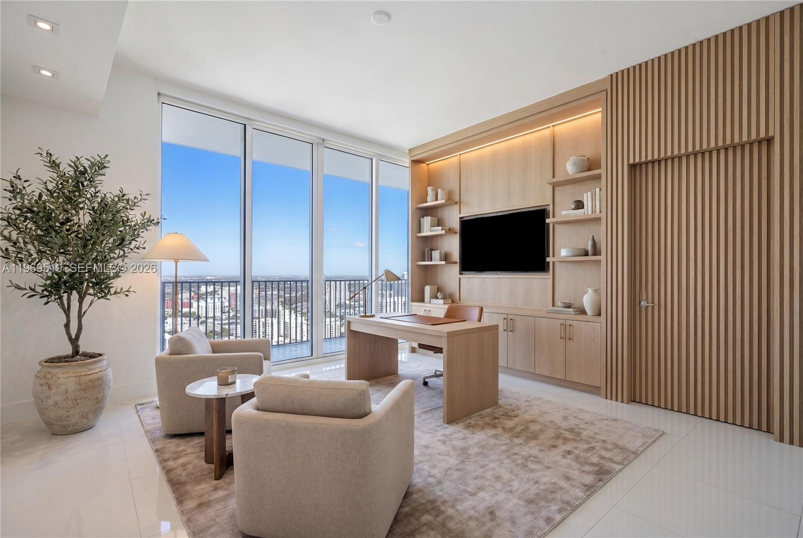 2020 N Bayshore Dr # 3506
