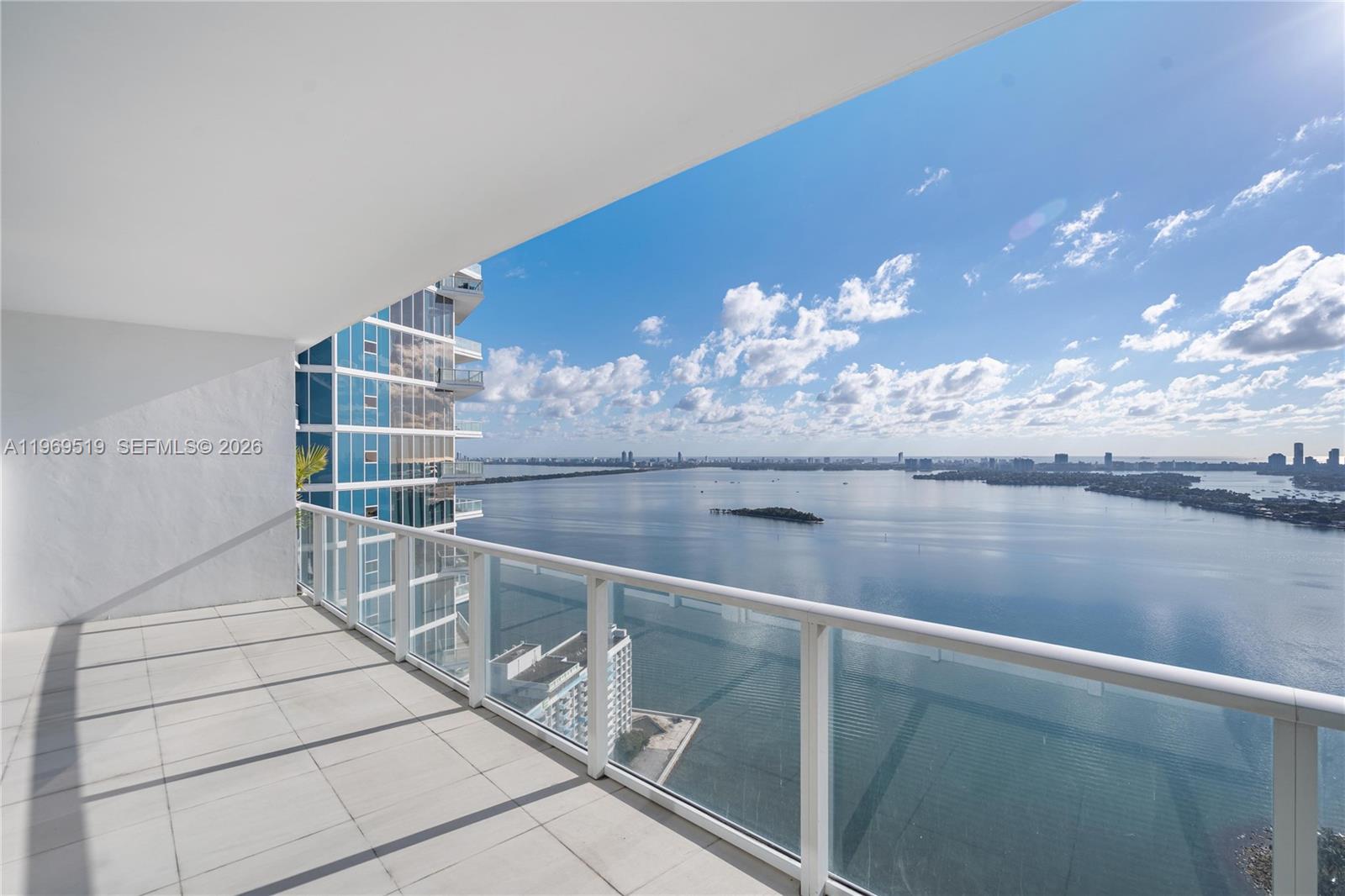 2020 N Bayshore Dr # 3506