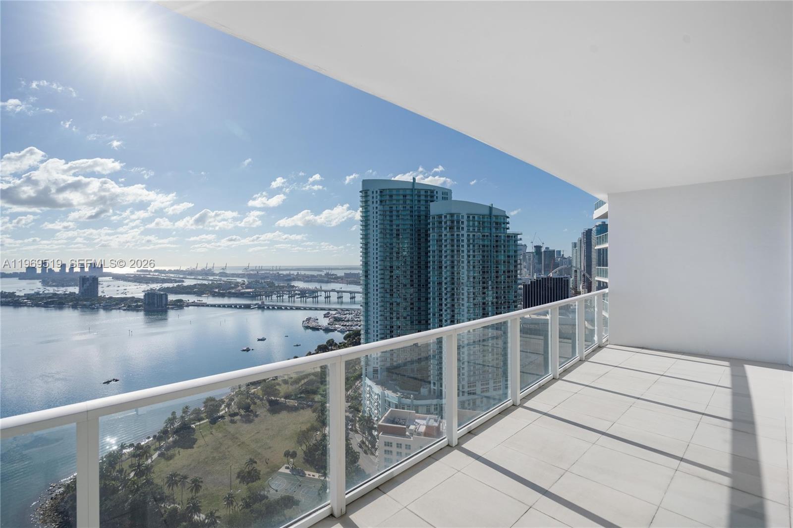 2020 N Bayshore Dr # 3506