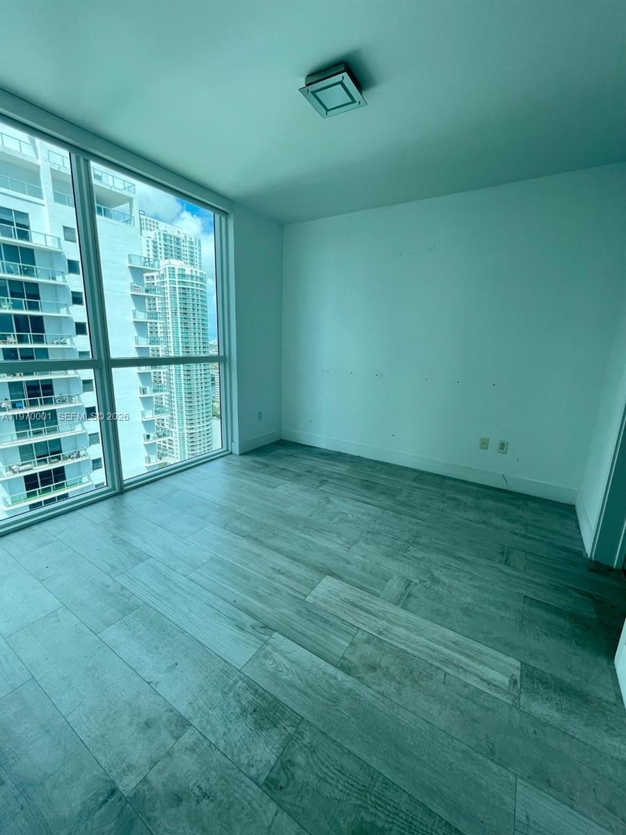 1080 Brickell Ave # 3009