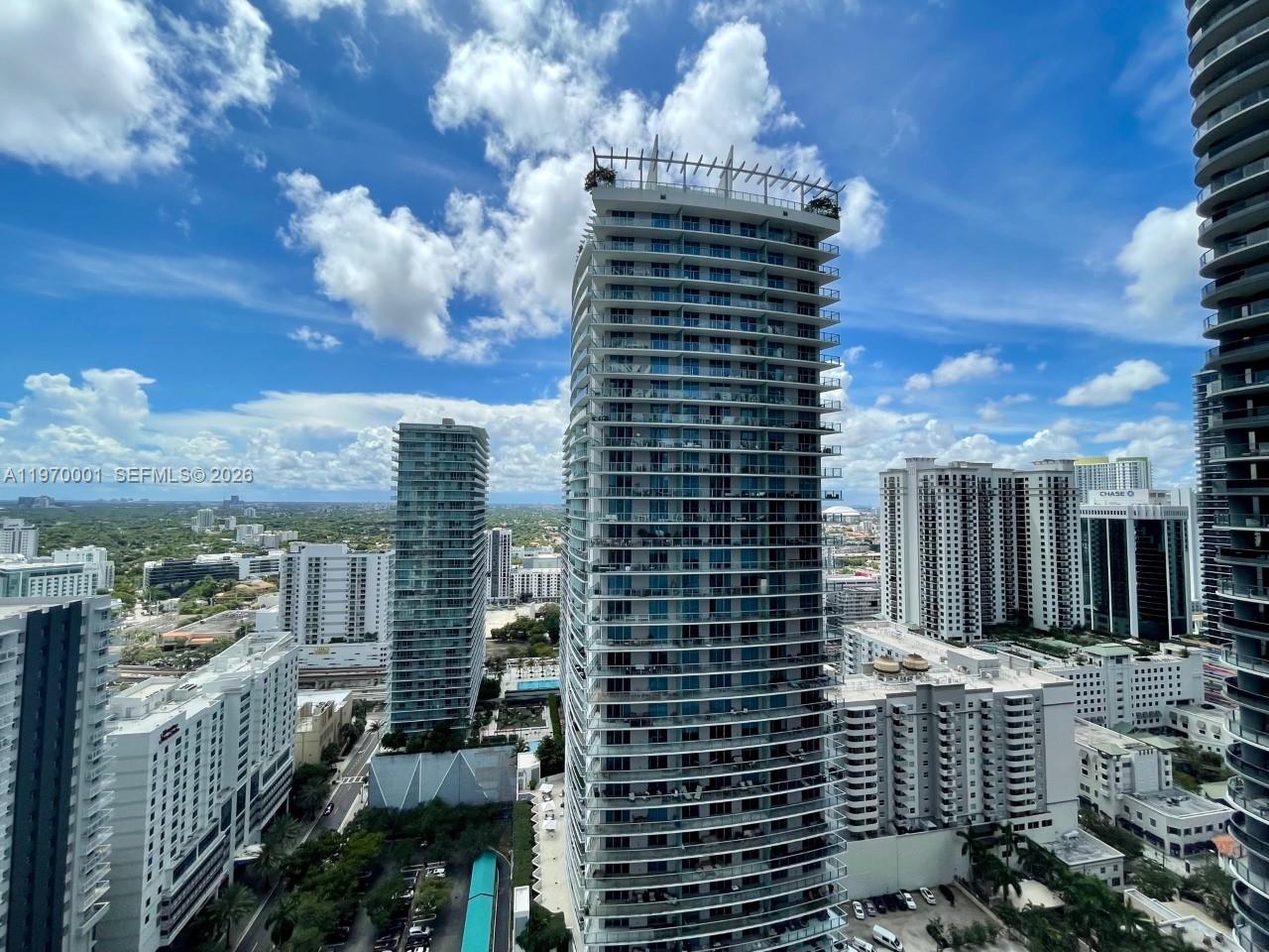 1080 Brickell Ave # 3009