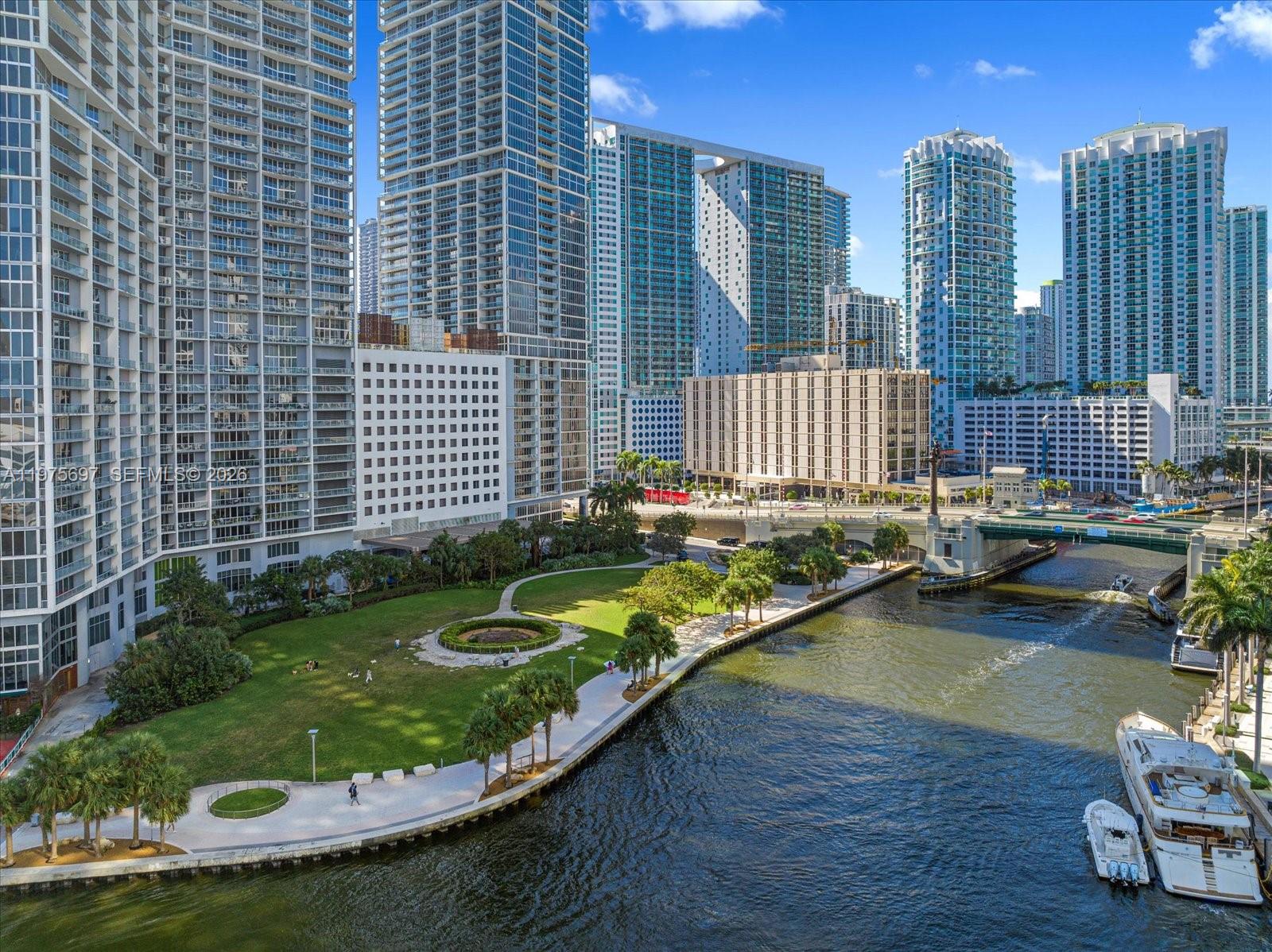 485 Brickell Ave # 1807