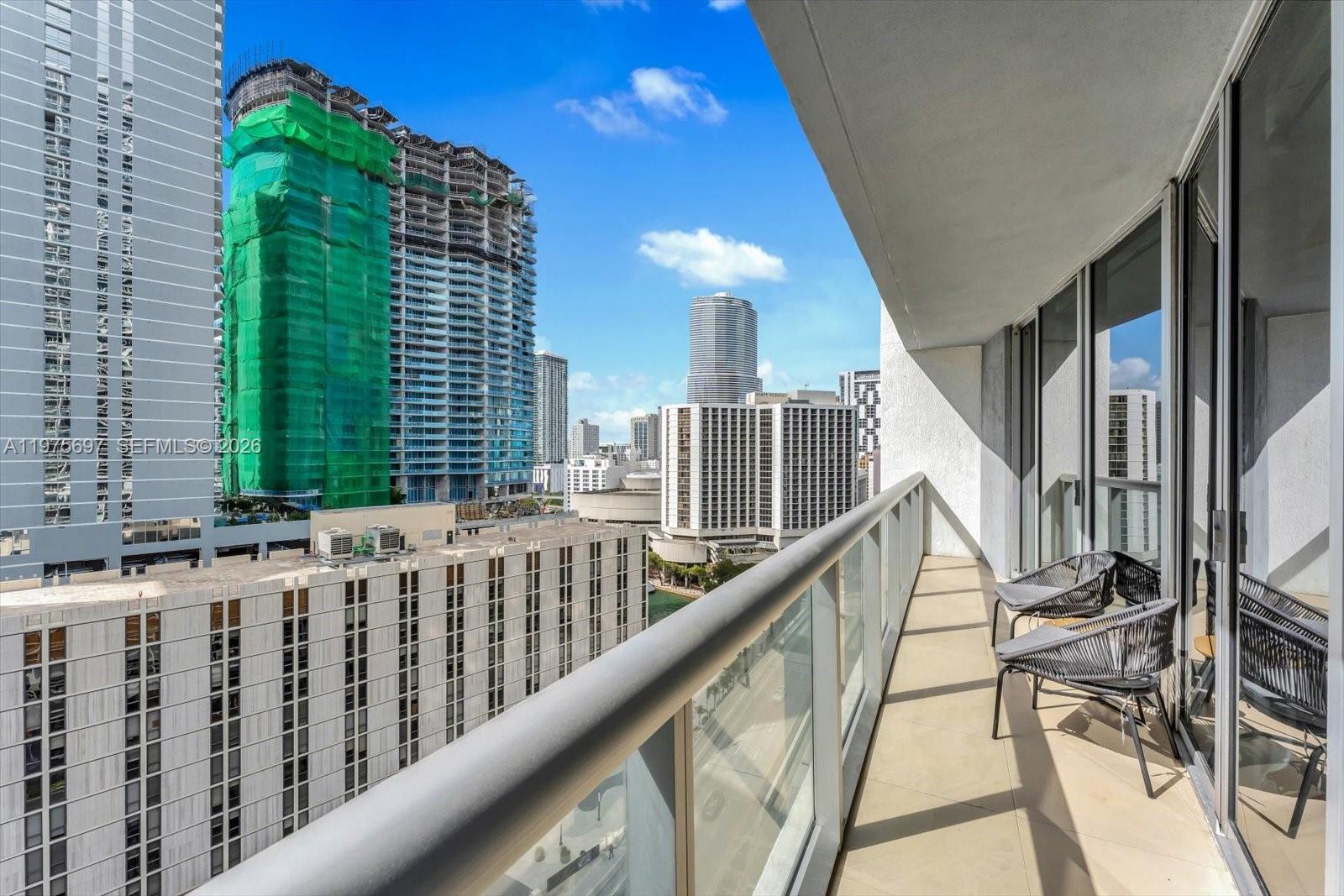 485 Brickell Ave # 1807