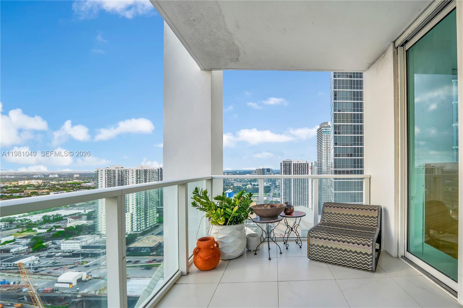 1040 Biscayne Blvd # 3306