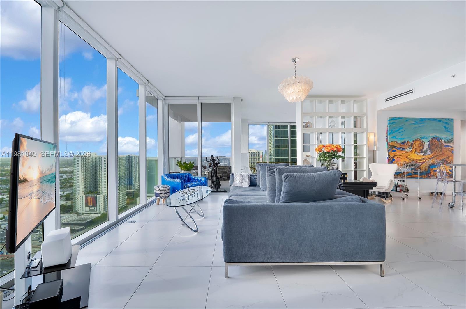 1040 Biscayne Blvd # 3306