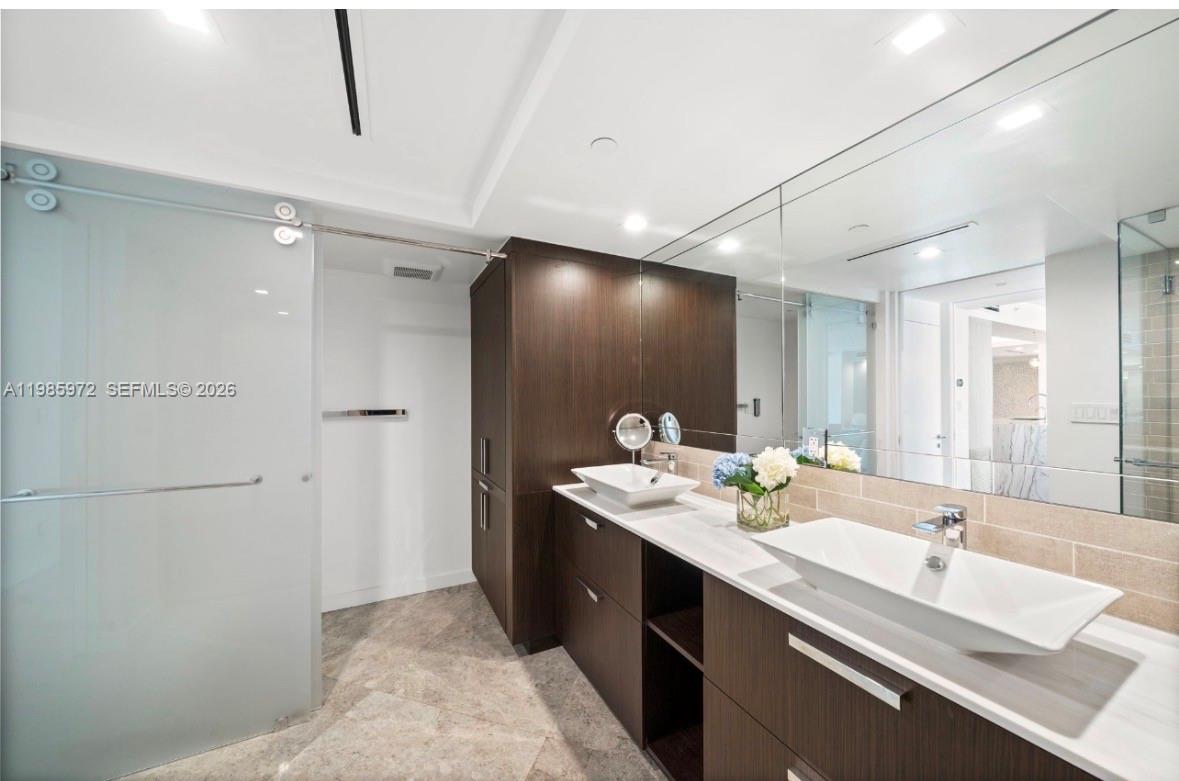 1500 Ocean Dr # 5 Unit: UPH-5