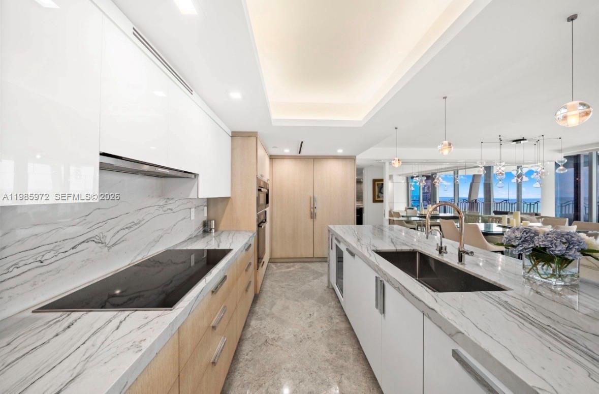 1500 Ocean Dr # 5 Unit: UPH-5