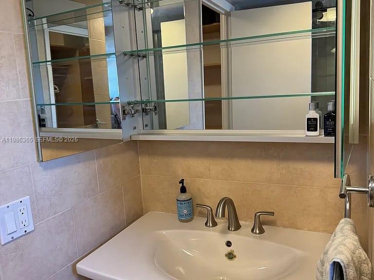 1615 West Ave # 502