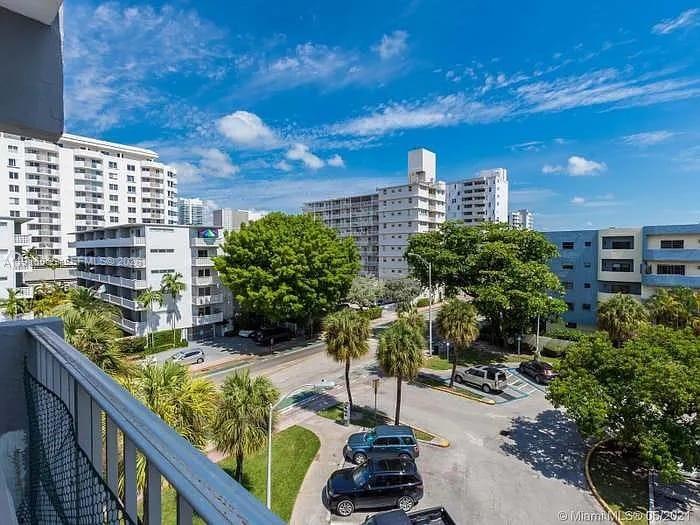 1615 West Ave # 502
