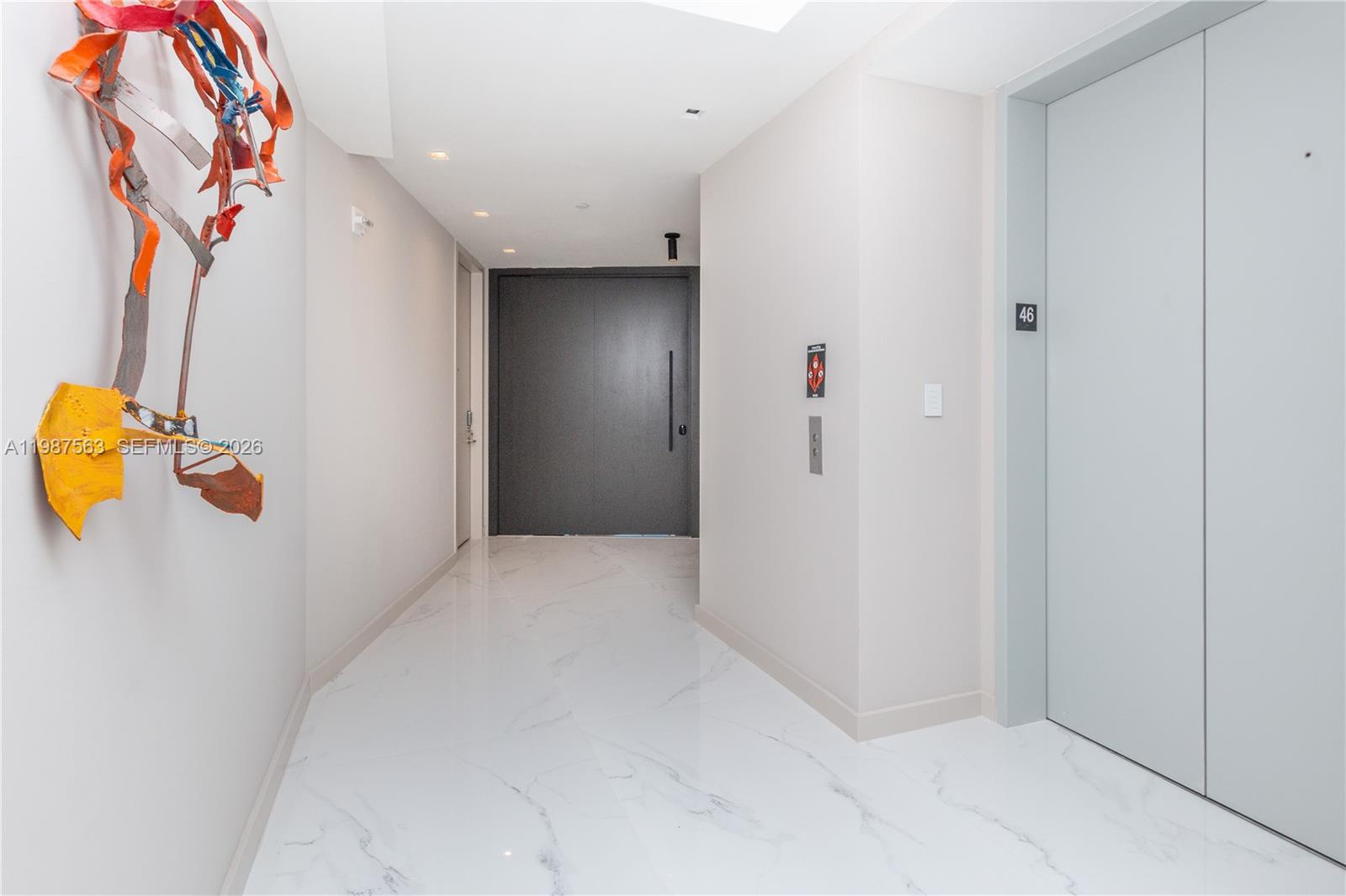 851 NE 1st Ave # 4611 Unit: PH 4611