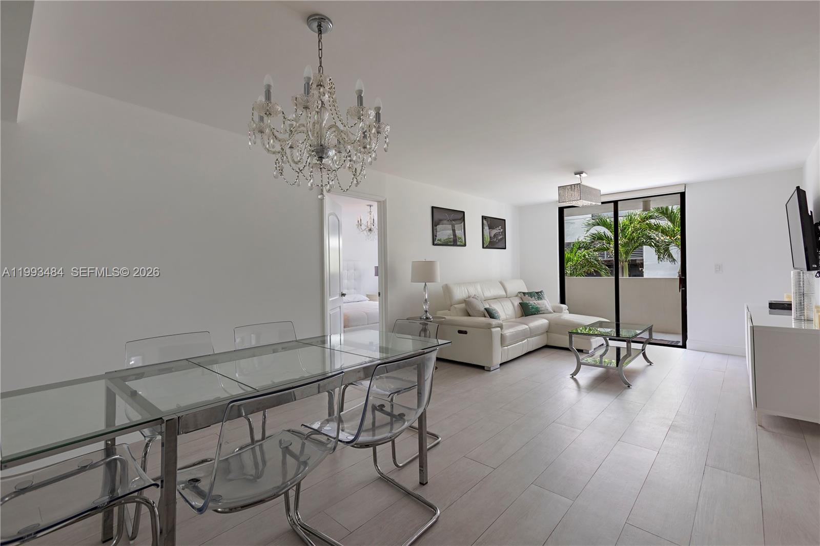 1621 Collins Ave # 206