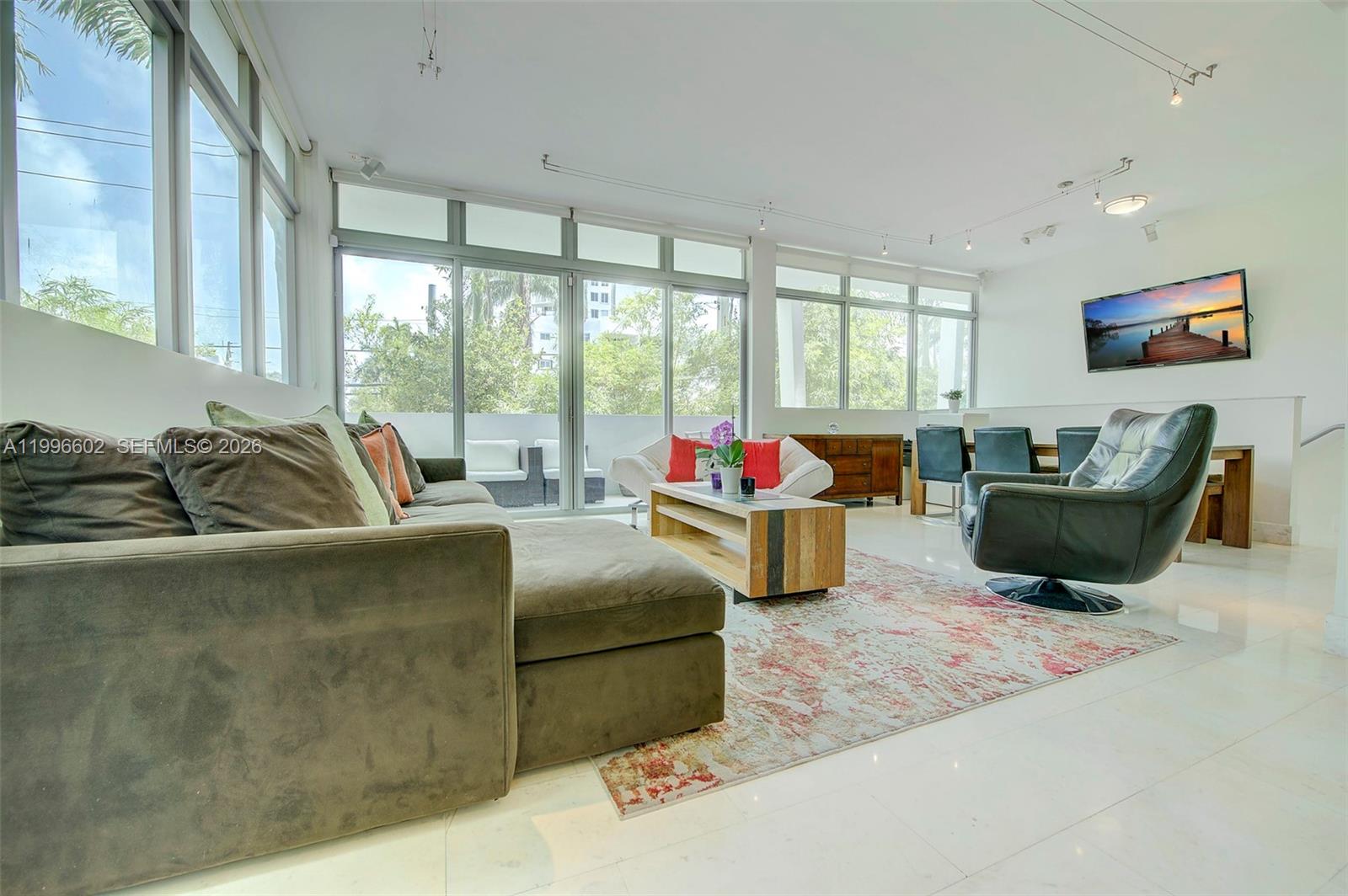 1577 Bay Rd # 201