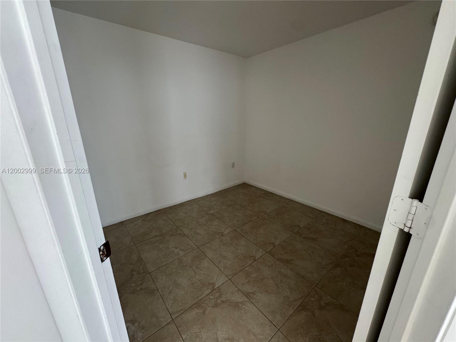 253 NE 2nd St # 1108