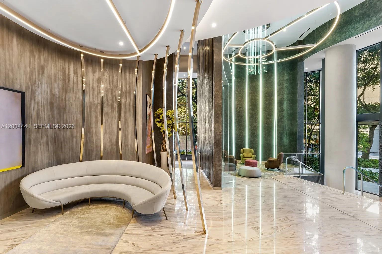 1000 Brickell Plz # 4207