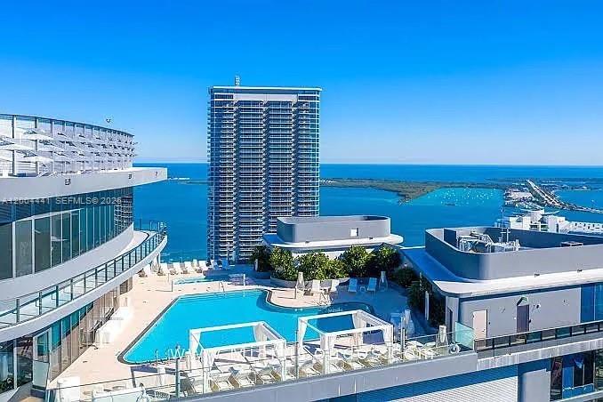 1000 Brickell Plz # 4207