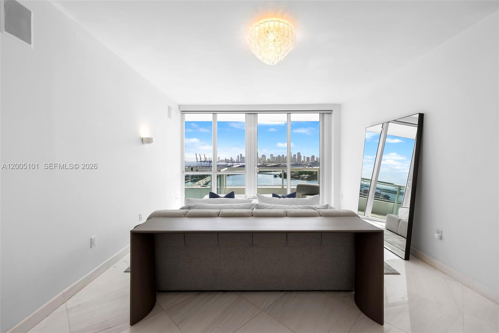 520 West Ave # 2202