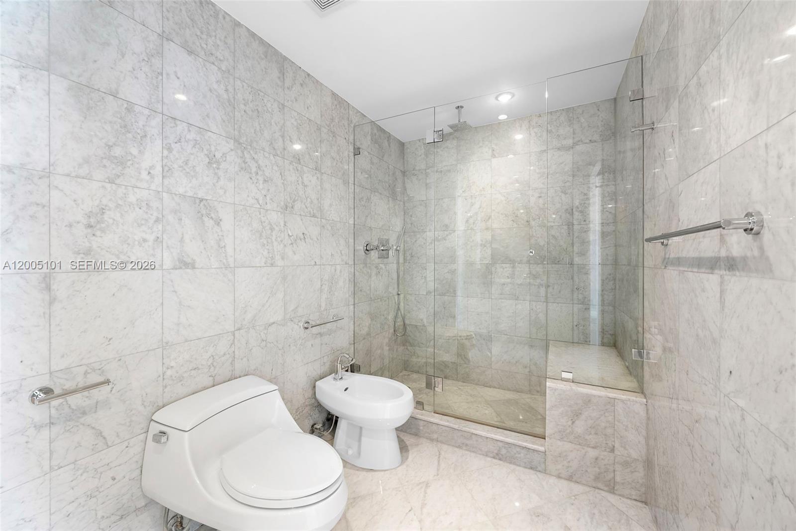 520 West Ave # 2202