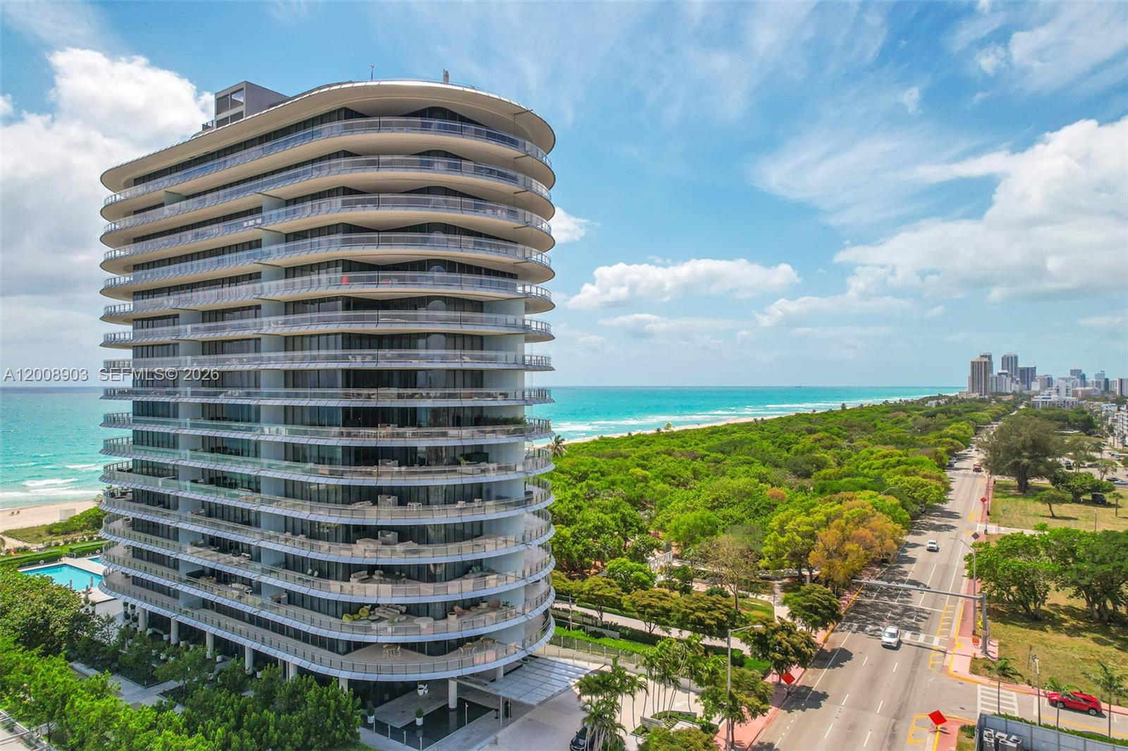 8701 Collins Ave # 904