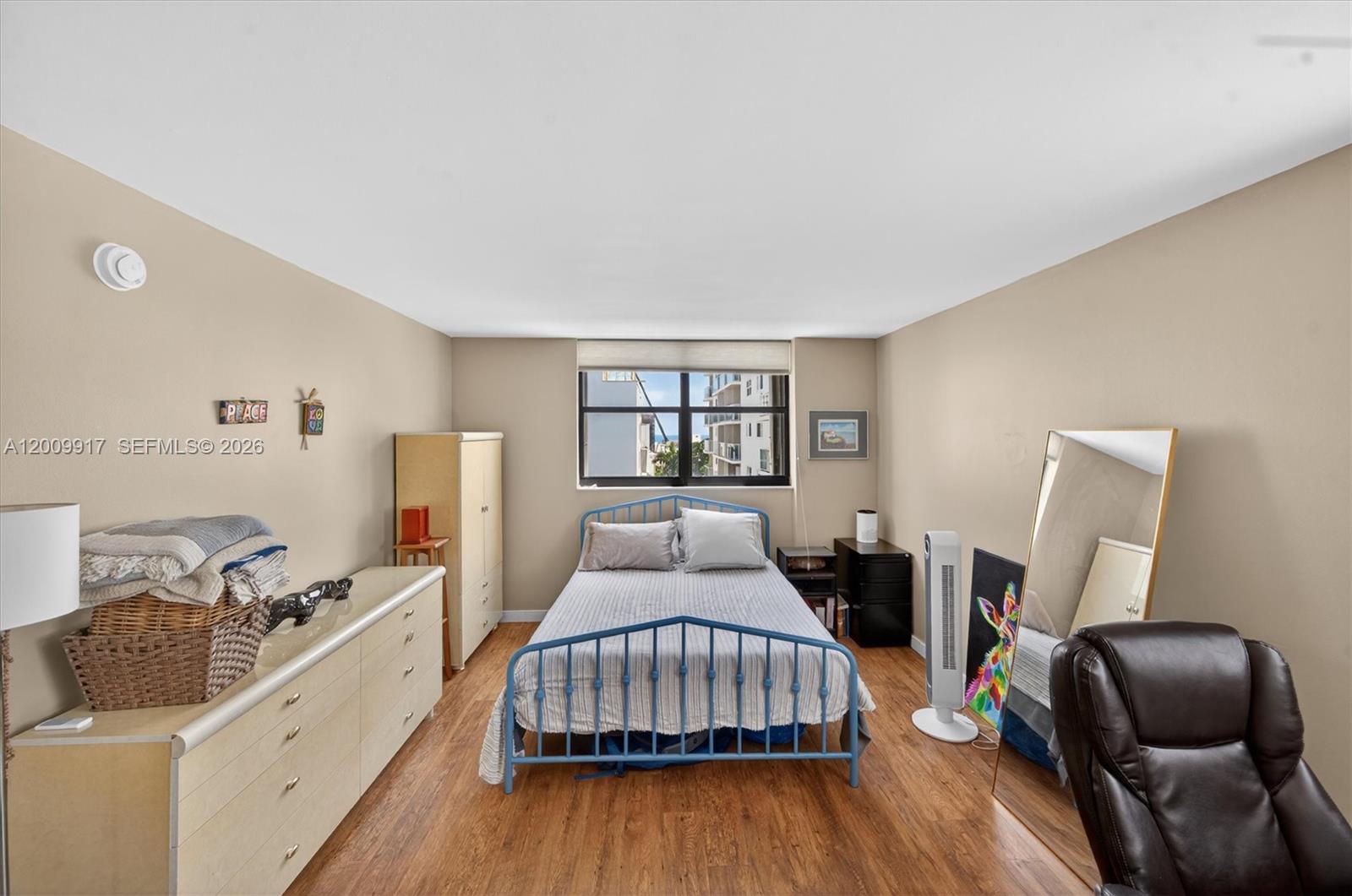 1775 Washington Ave # 7B