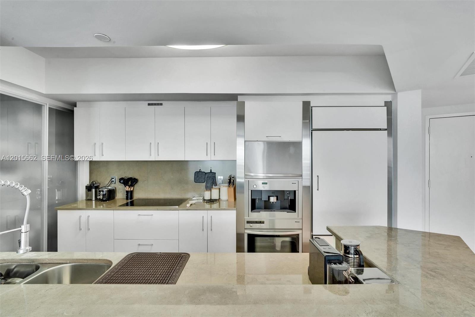 450 Alton Rd # 2604