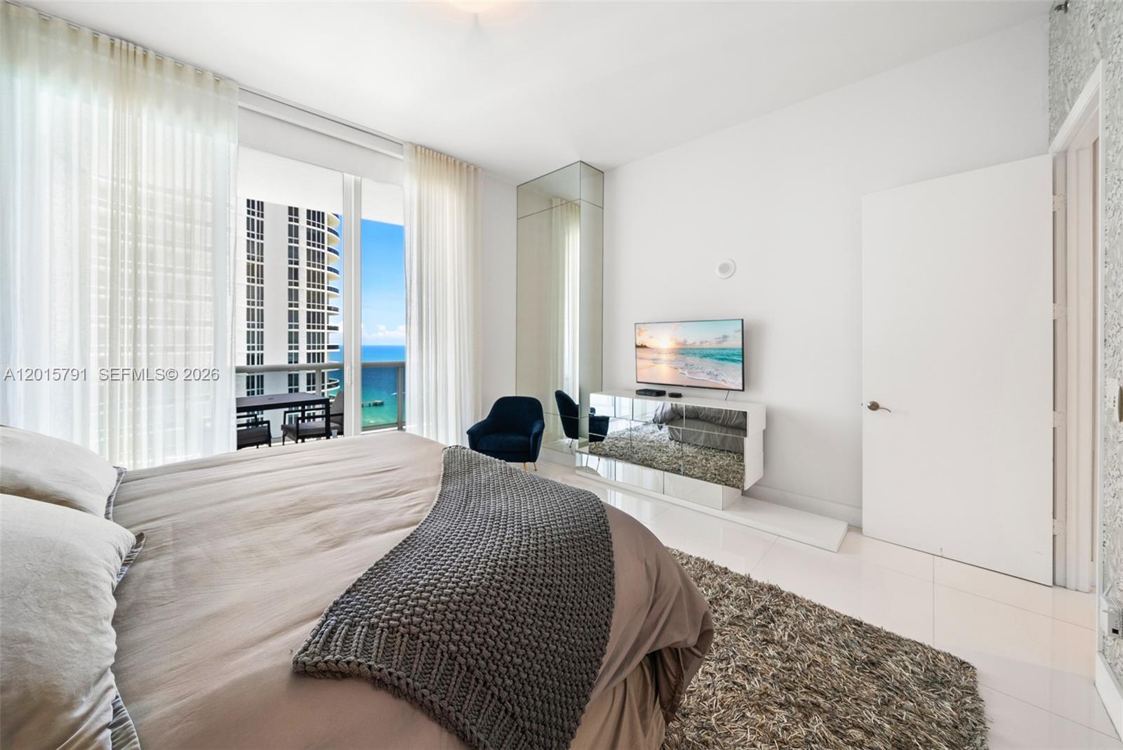 15901 Collins Ave # 3302