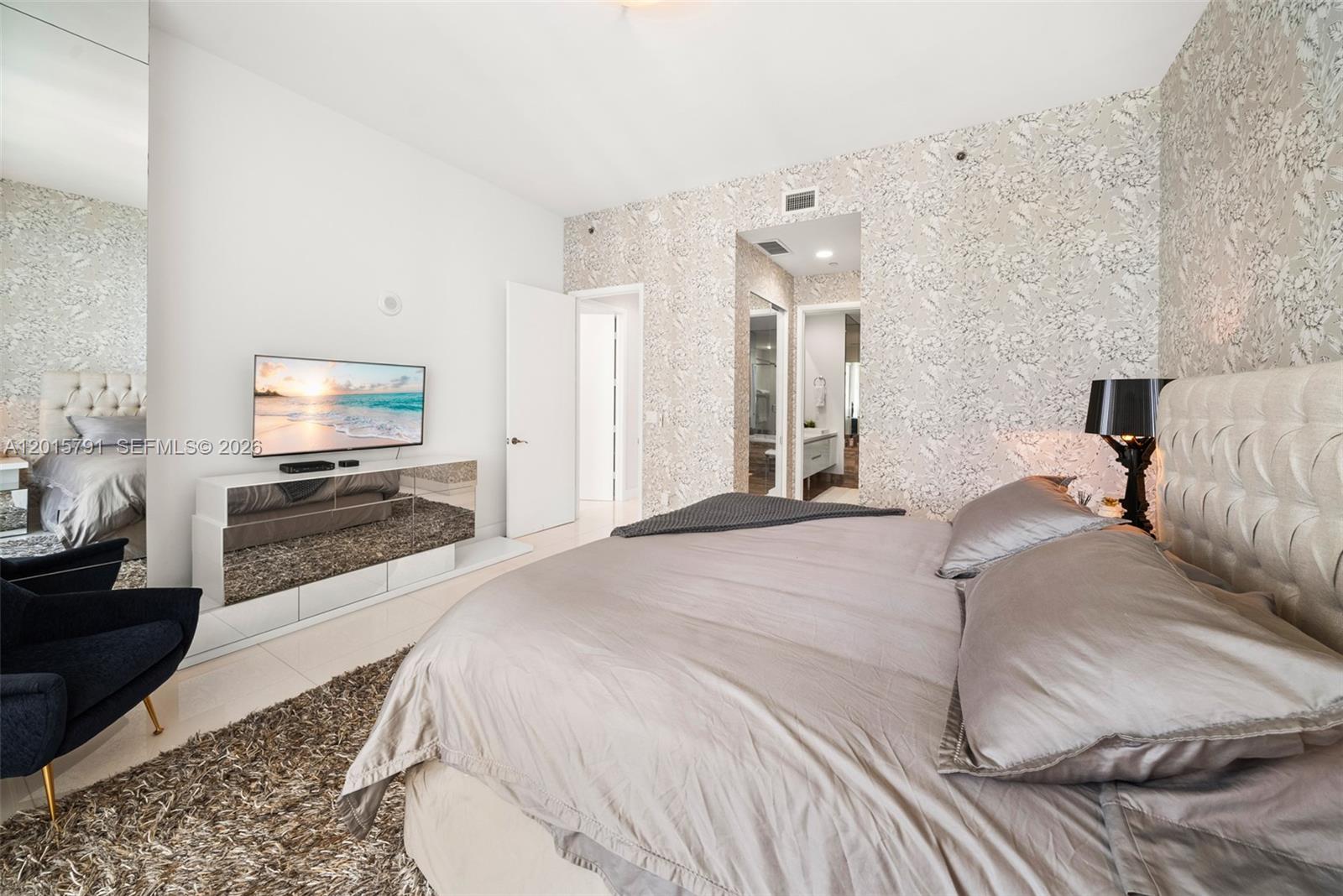 15901 Collins Ave # 3302