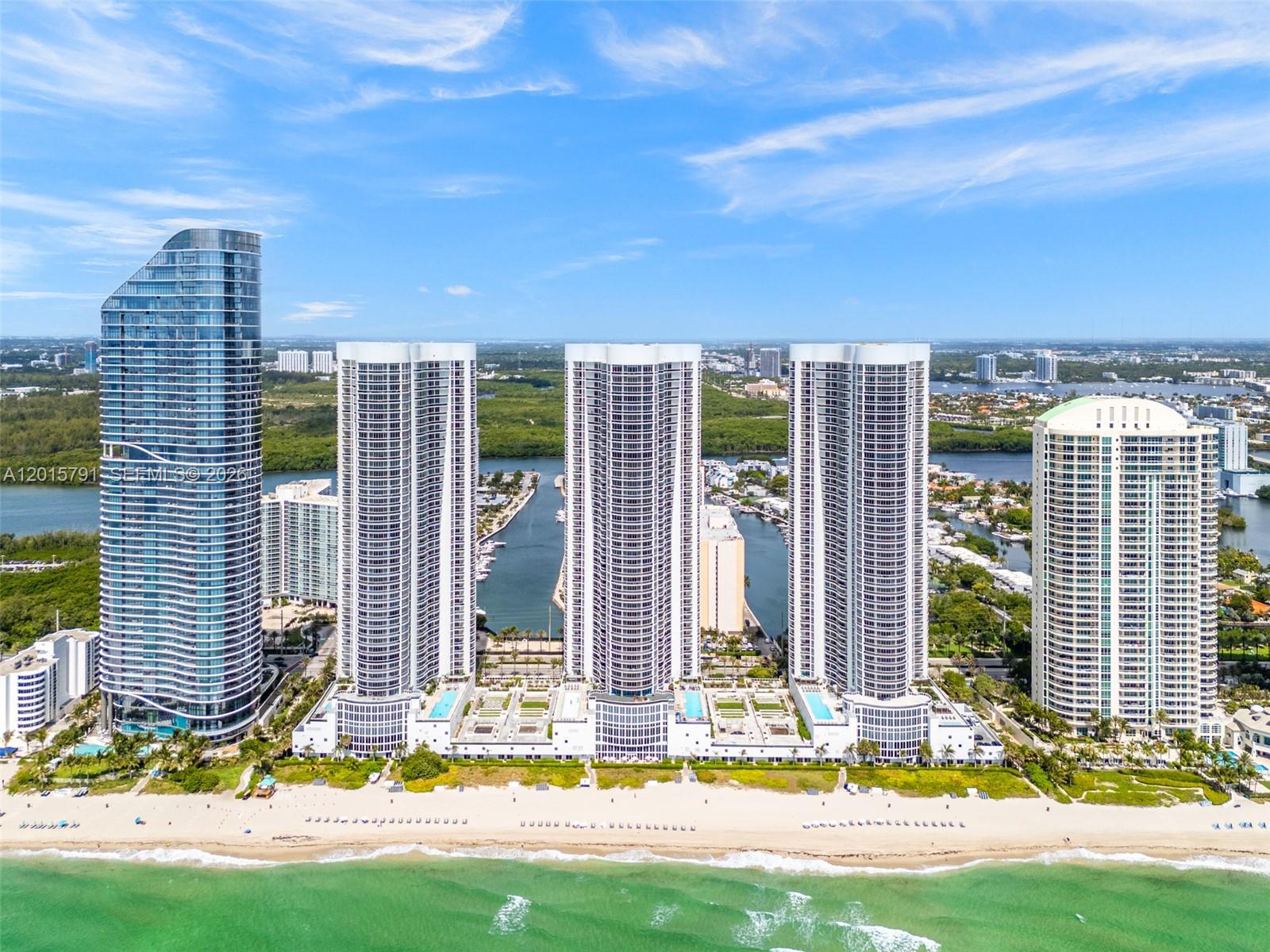 15901 Collins Ave # 3302