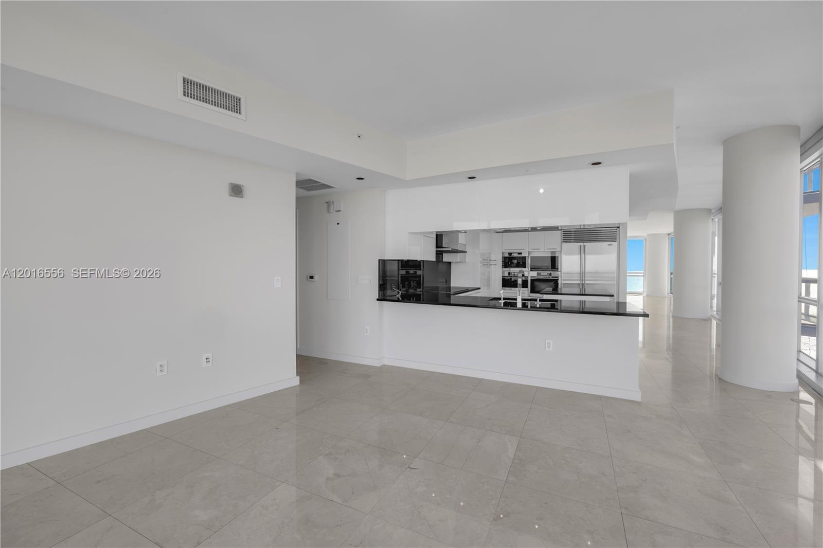 17121 Collins Ave # 3901