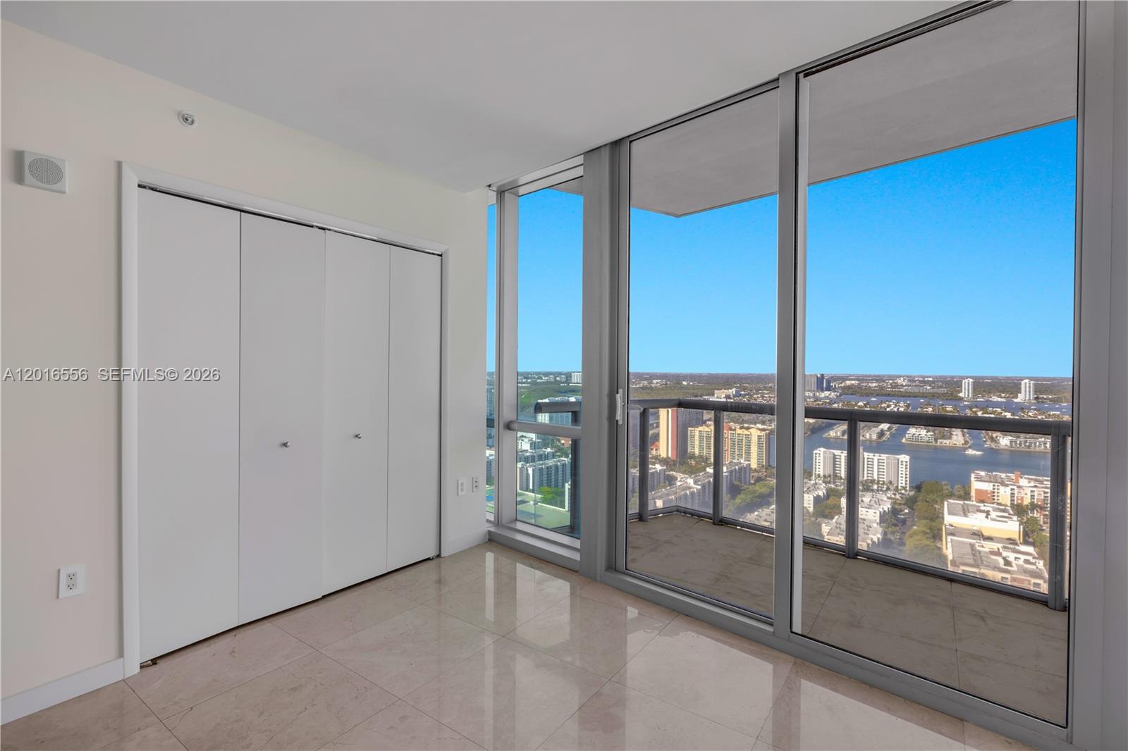 17121 Collins Ave # 3901