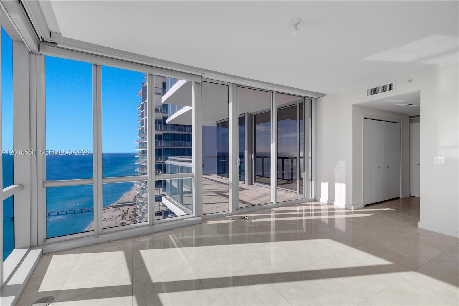 17121 Collins Ave # 3901