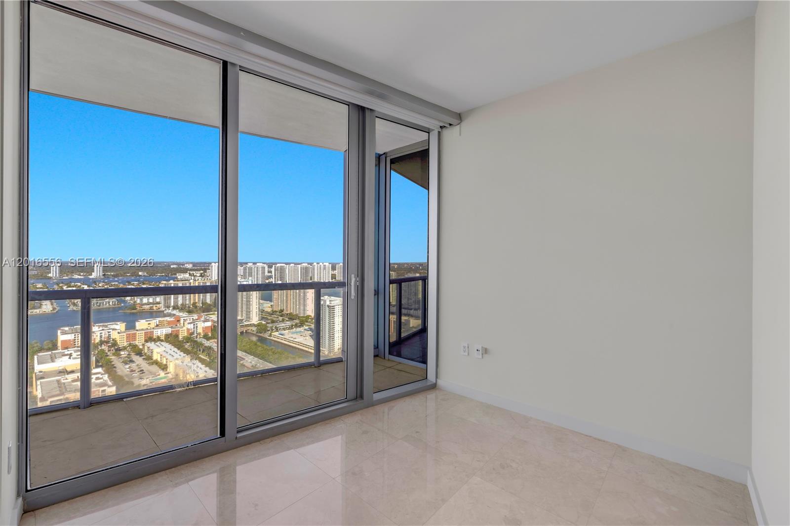 17121 Collins Ave # 3901